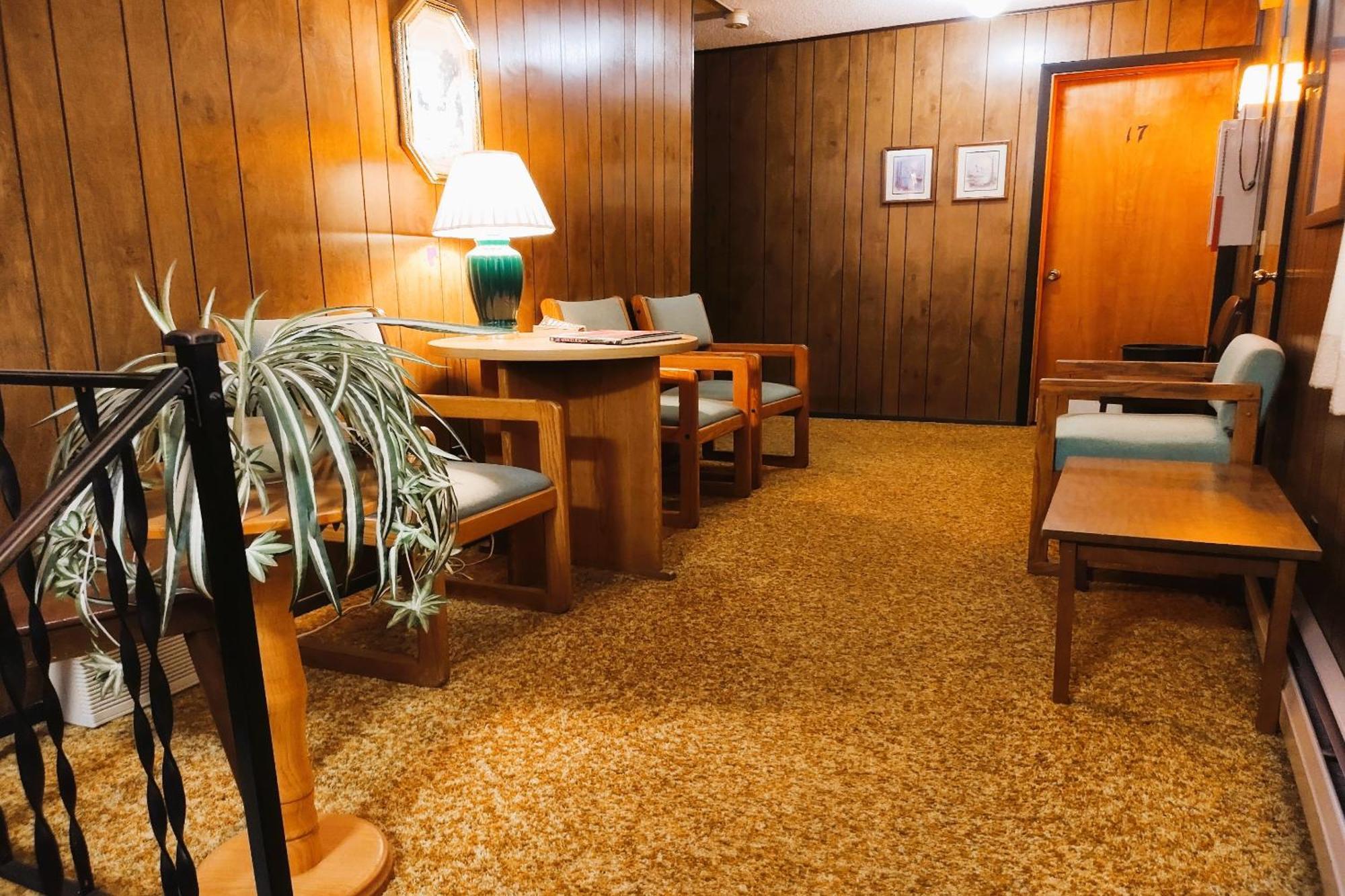 Love Hotels Voyageur By Oyo At International Falls Mn Экстерьер фото