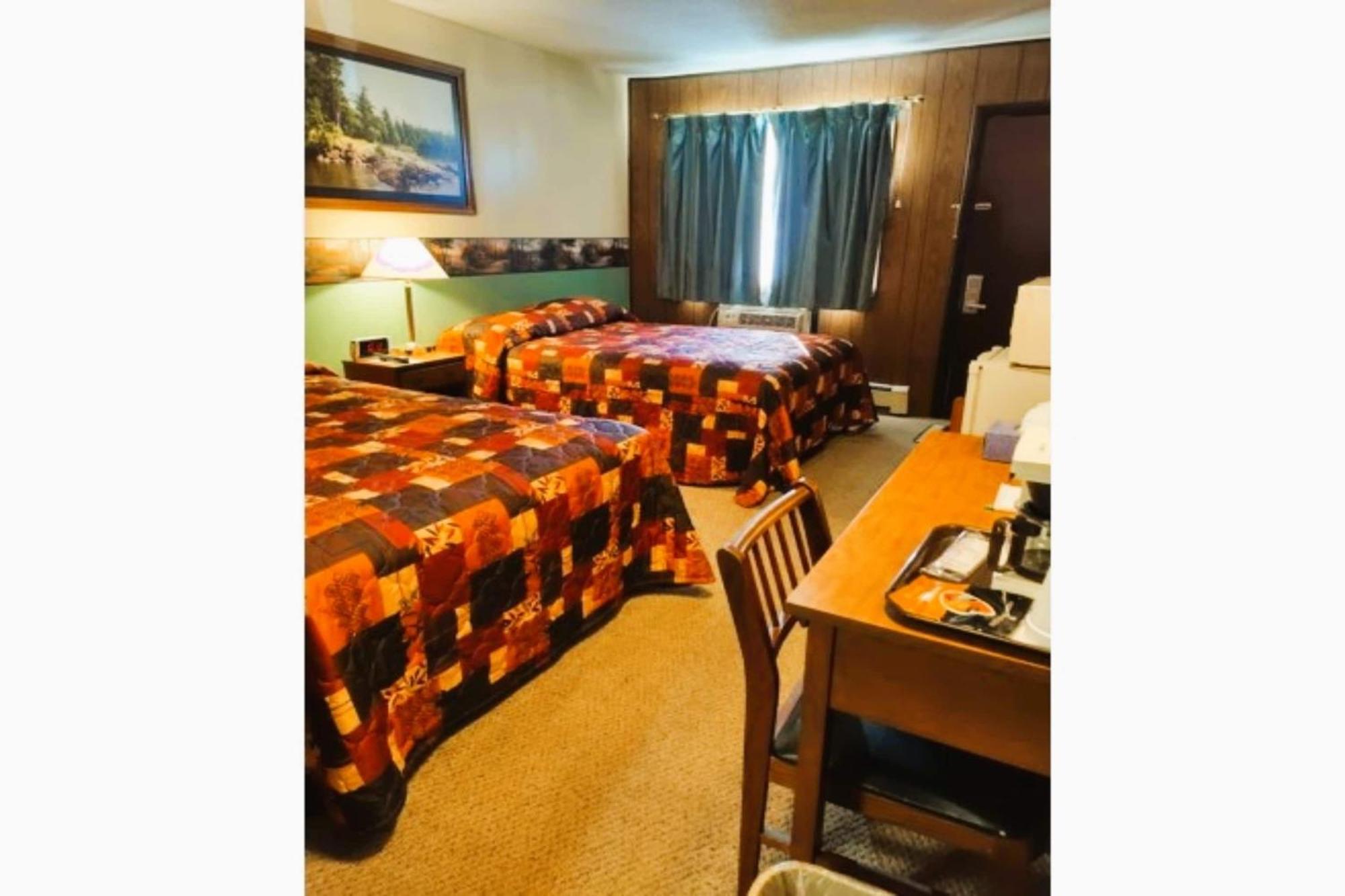 Love Hotels Voyageur By Oyo At International Falls Mn Экстерьер фото